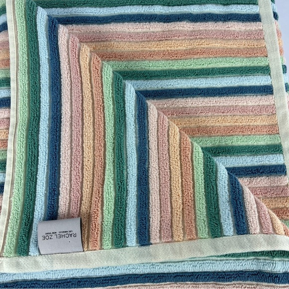 Rachel Zoe Striped Bath Towel Rainbow Pink Blue Green 100% Cotton 1 Pc NEW - Picture 6 of 8